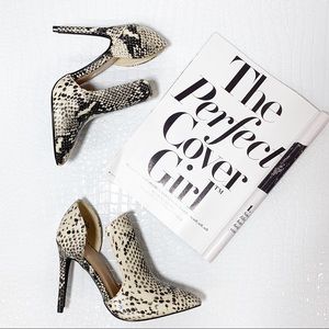 Women’s Snakeskin Pointed Toe High Heels - Cream/Black
